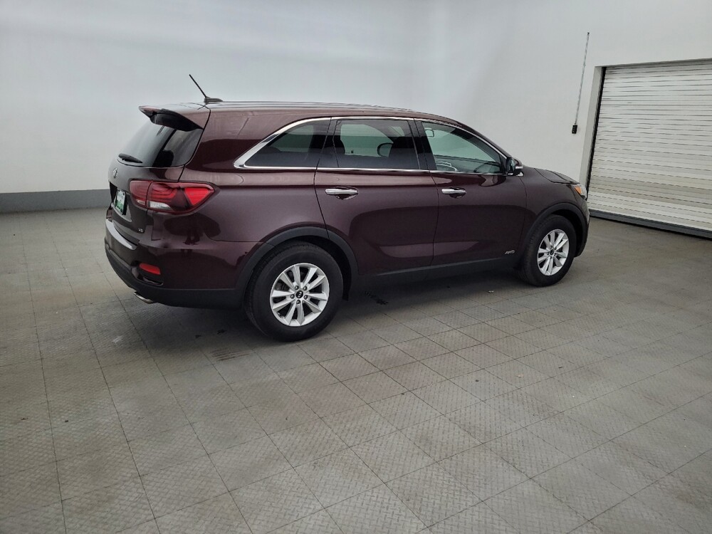2019 Kia Sorento in Temple Hills, MD 20746 - 18140082 10