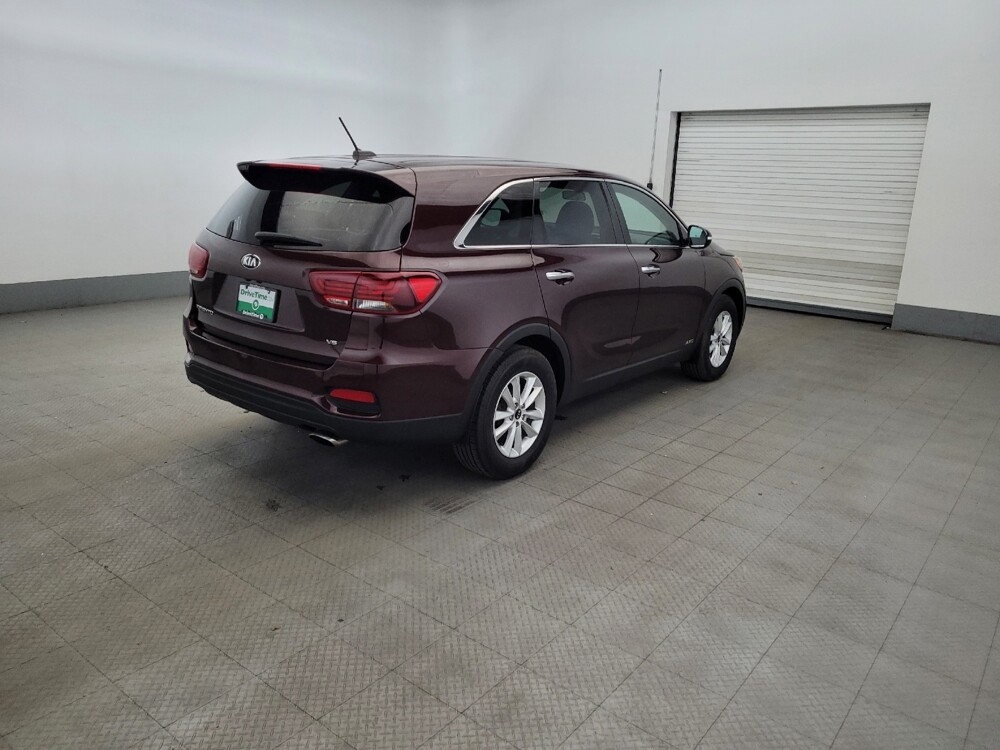 2019 Kia Sorento in Temple Hills, MD 20746 - 18140082 9