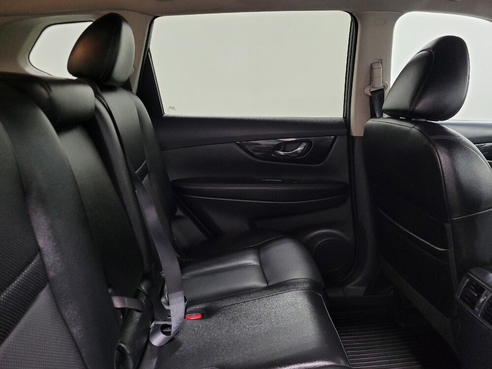 2017 Nissan Rogue in Langhorne, PA 19047 - 18140083 19