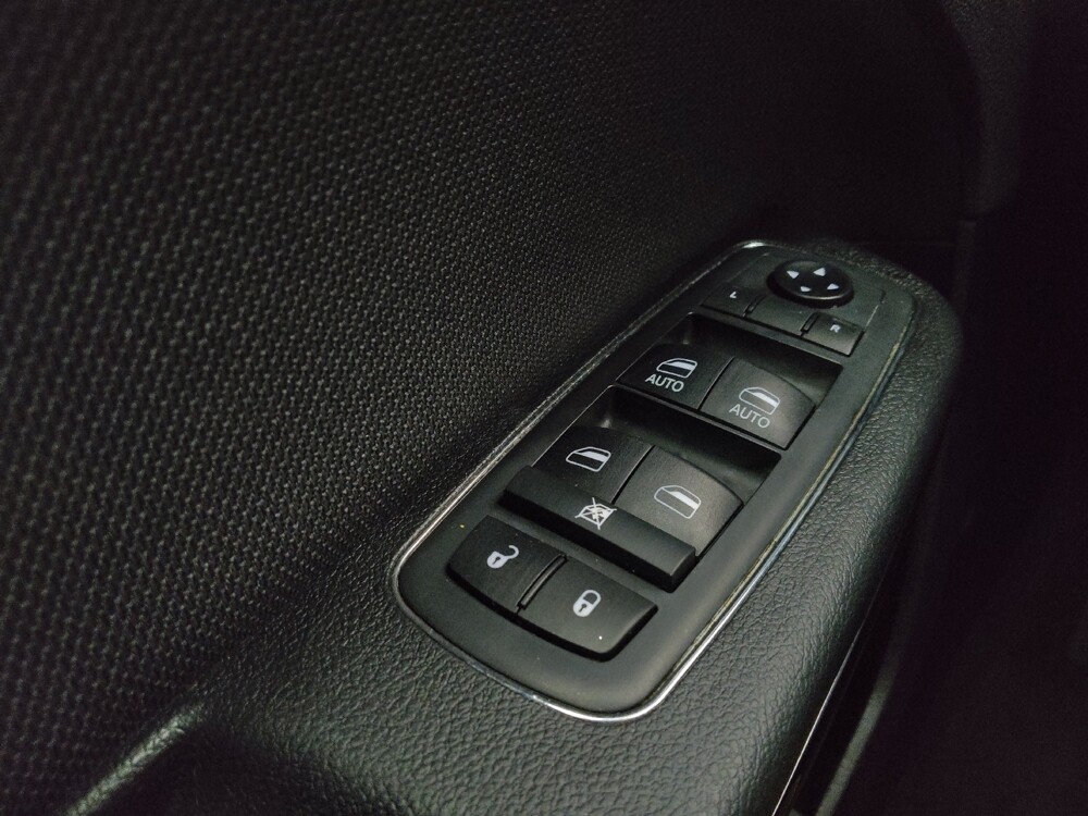 2018 Dodge Charger in Midlothian, IL 60445 - 18140094 27