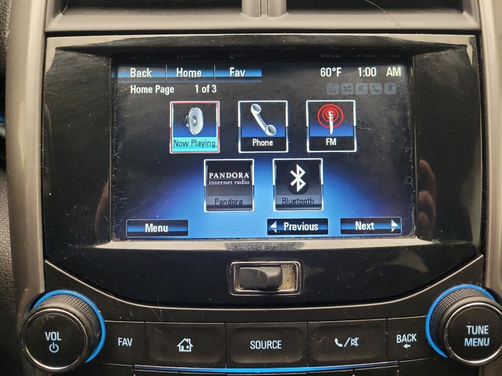 2015 Chevrolet Malibu in Taylor, MI 48180 - 18140100 25