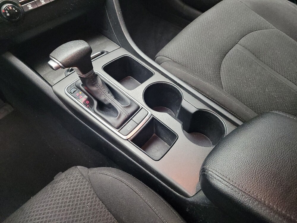 2017 Kia Optima in Taylor, MI 48180 - 18140101 26