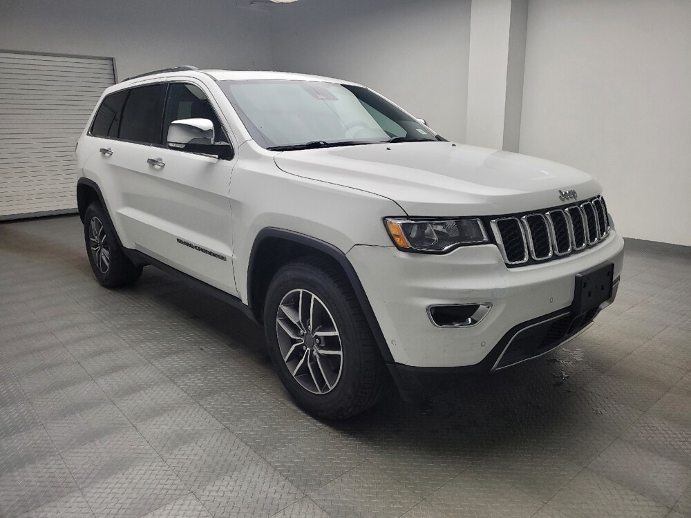 2020 Jeep Grand Cherokee in Taylor, MI 48180 - 18140102 13