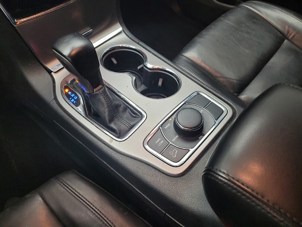 2020 Jeep Grand Cherokee in Taylor, MI 48180 - 18140102 26