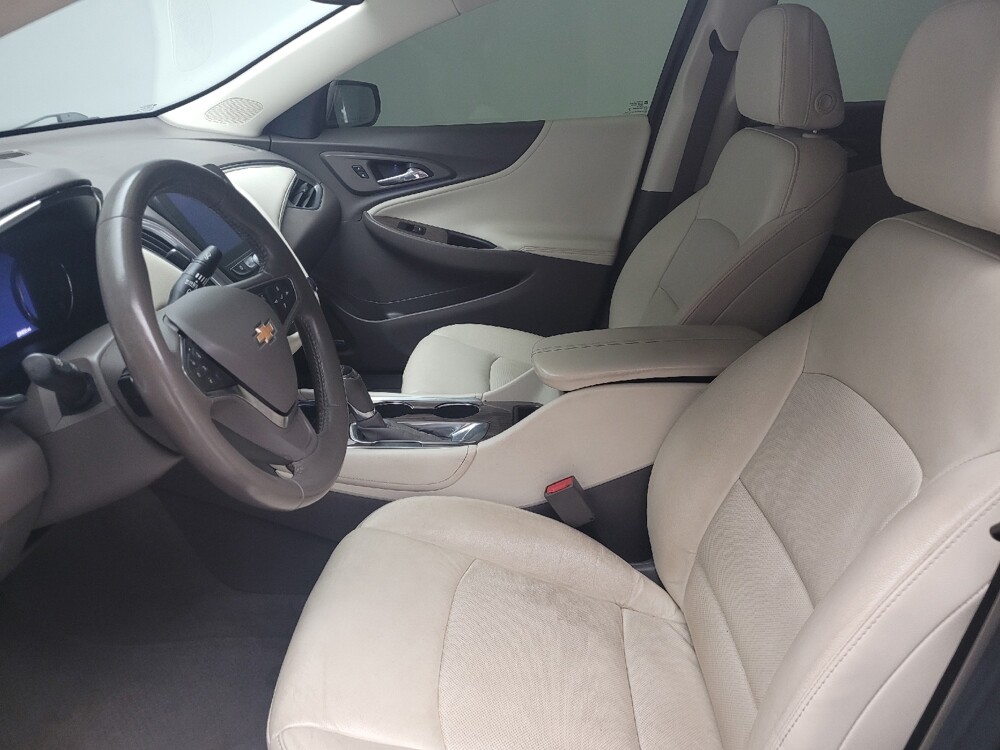 2020 Chevrolet Malibu in Taylor, MI 48180 - 18140103 17