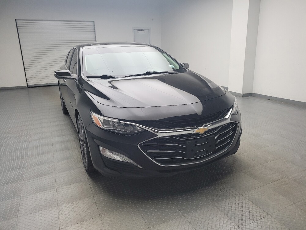 2020 Chevrolet Malibu in Taylor, MI 48180 - 18140103 14