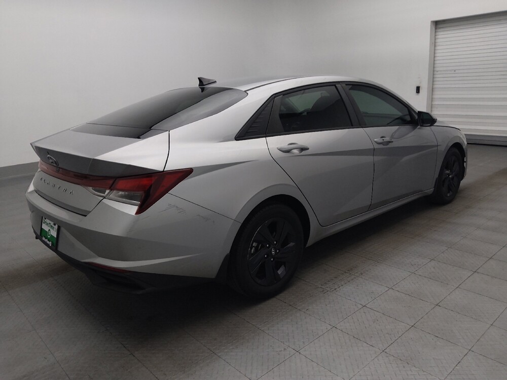 2021 Hyundai Elantra in Hialeah, FL 33014 - 18140108 10