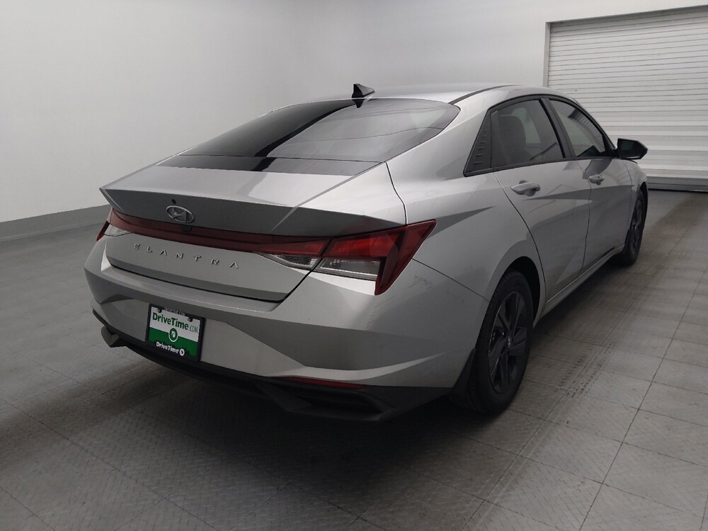 2021 Hyundai Elantra in Hialeah, FL 33014 - 18140108 9