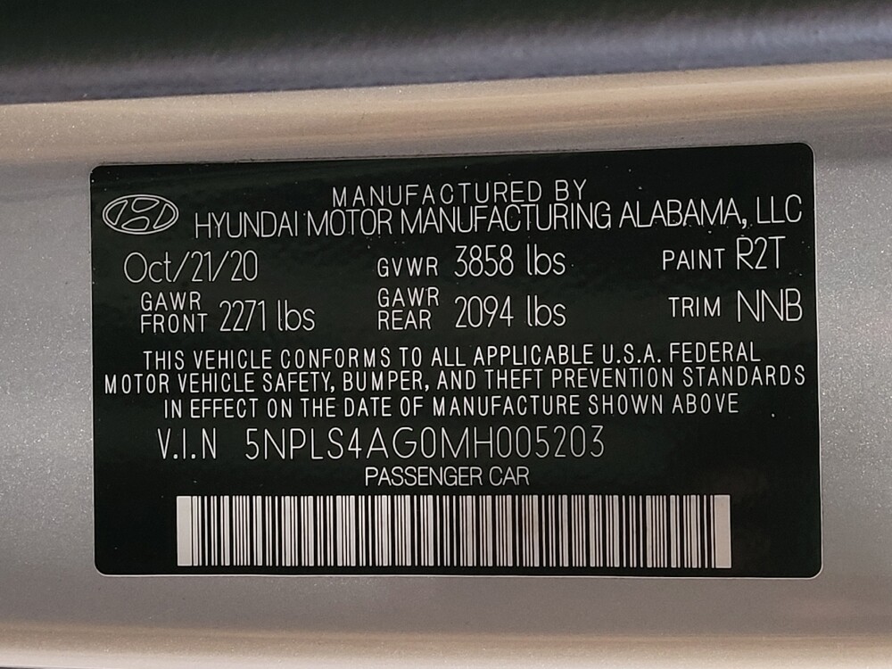 2021 Hyundai Elantra in Hialeah, FL 33014 - 18140108 33