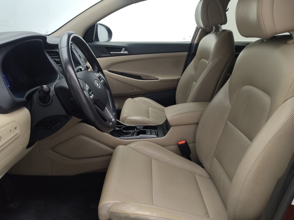 2017 Hyundai Tucson in Lauderdale Lakes, FL 33313 - 18140110 17