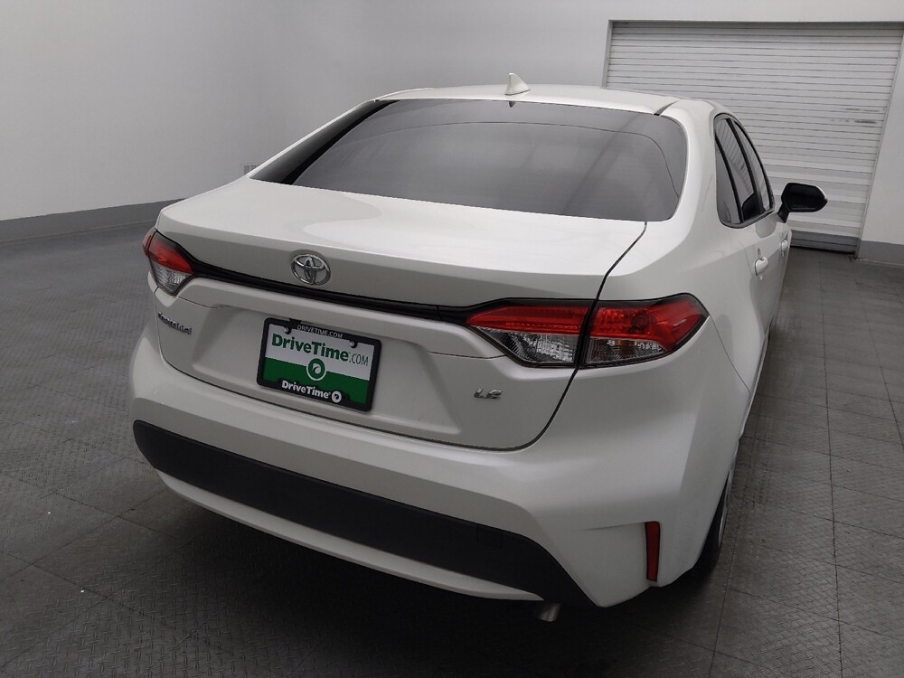 2020 Toyota Corolla in Lauderdale Lakes, FL 33313 - 18140111 7