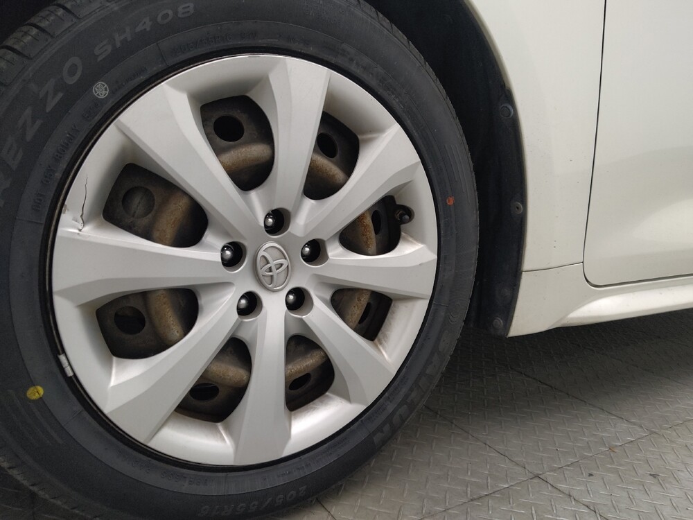 2020 Toyota Corolla in Lauderdale Lakes, FL 33313 - 18140111 31