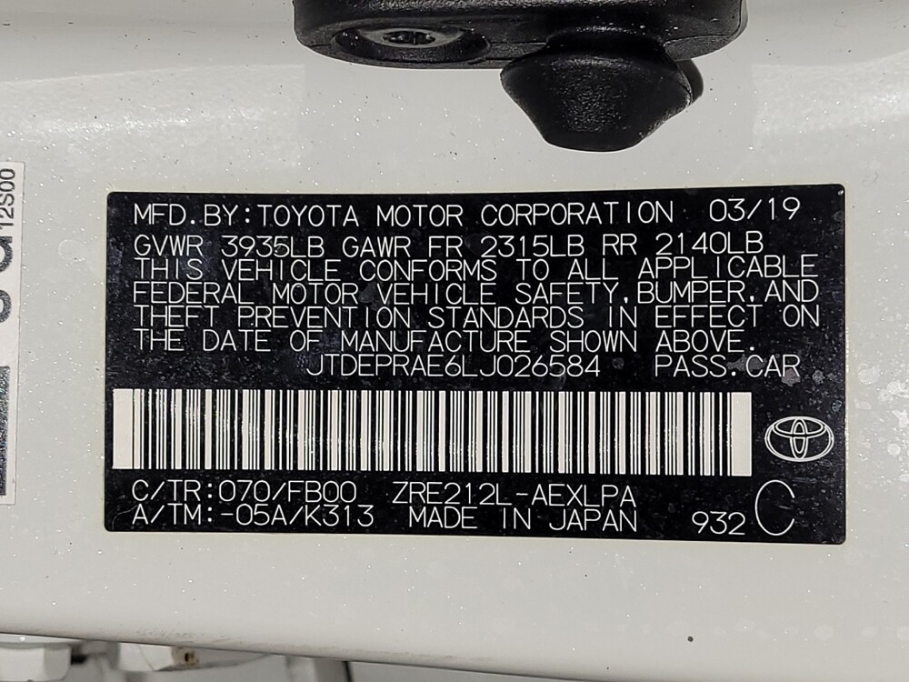2020 Toyota Corolla in Lauderdale Lakes, FL 33313 - 18140111 33