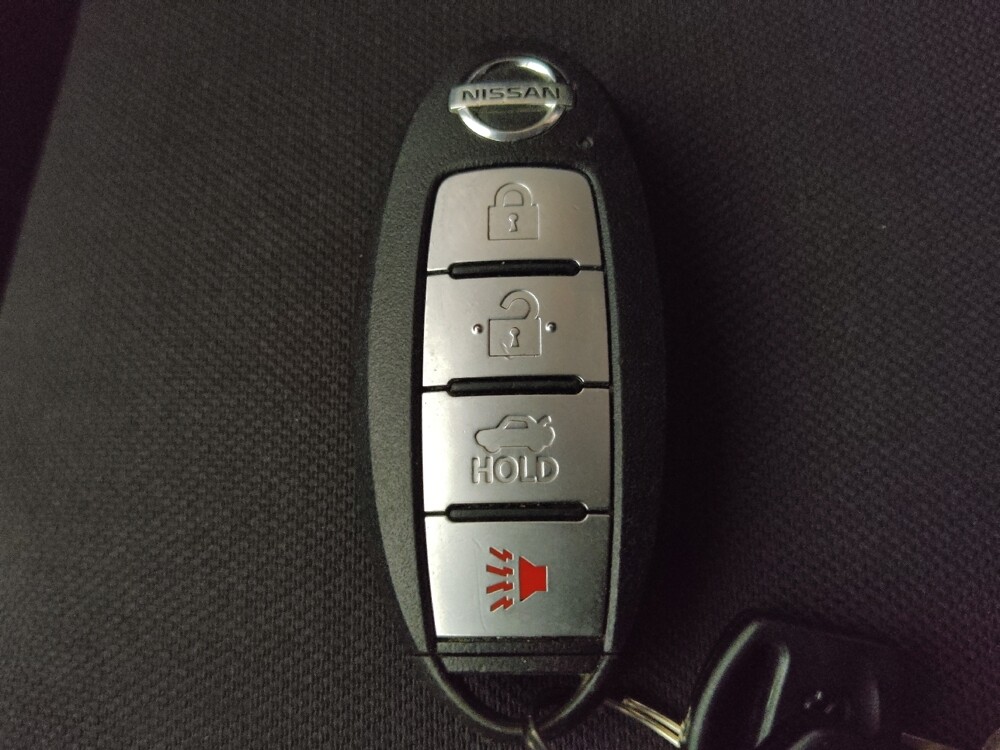 2021 Nissan Versa in Macon, GA 31210 - 18140113 32
