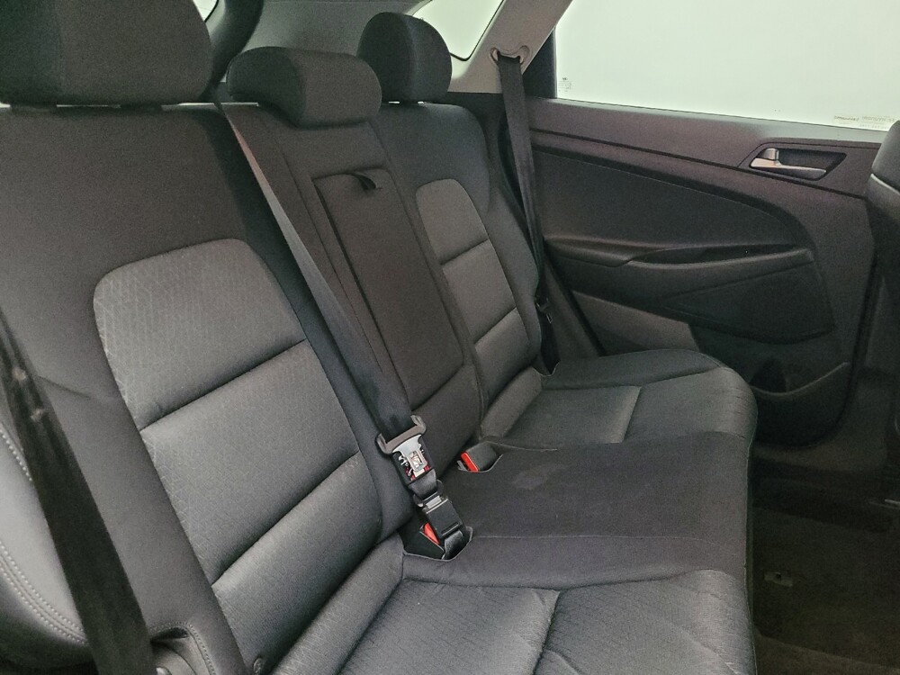 2017 Hyundai Tucson in Mobile, AL 36606 - 18140117 19