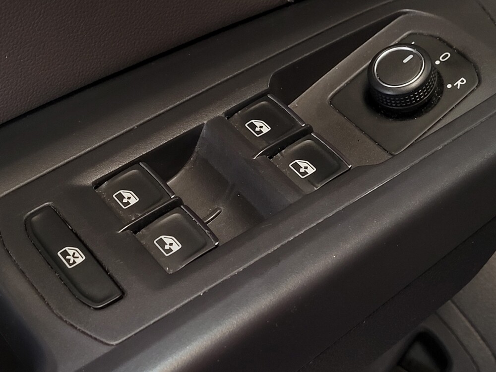 2021 Volkswagen Atlas in Jacksonville, FL 32210 - 18140119 27