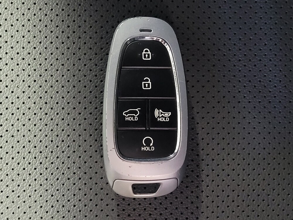 2023 Hyundai Santa Fe in Hialeah, FL 33014 - 18140120 32