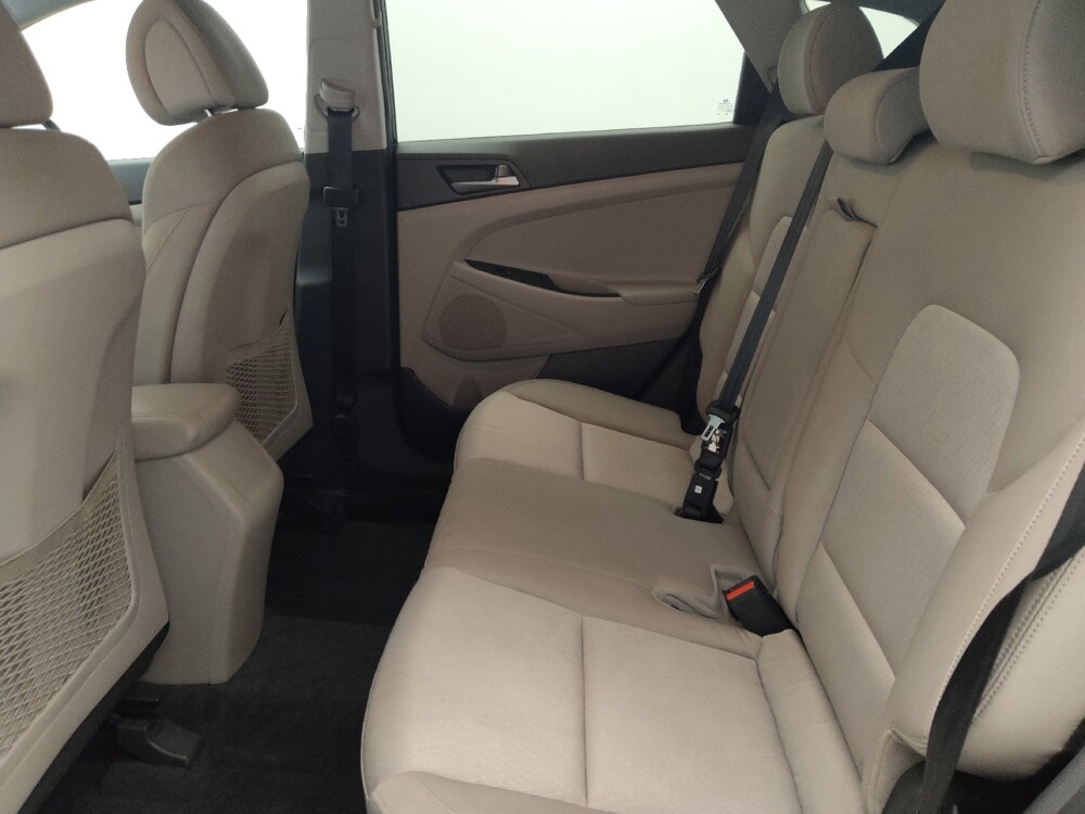 2016 Hyundai Tucson in Pensacola, FL 32505 - 18140121 18