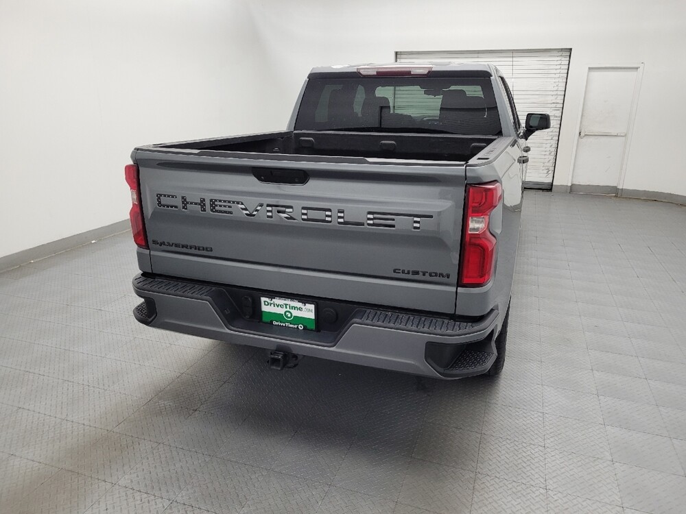 2019 Chevrolet Silverado 1500 in Fayetteville, NC 28304 - 18140132 7