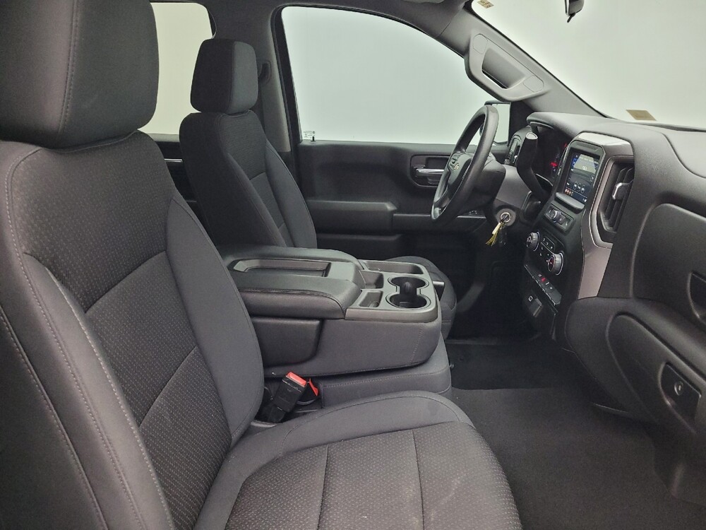 2019 Chevrolet Silverado 1500 in Fayetteville, NC 28304 - 18140132 21