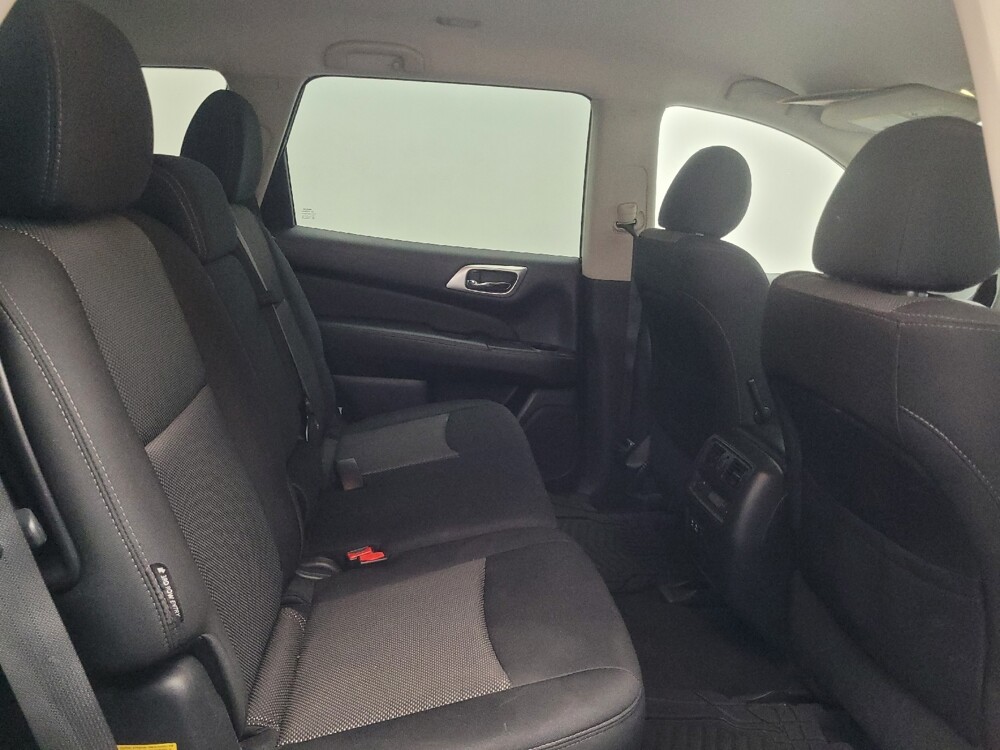2020 Nissan Pathfinder in Birmingham, AL 35215 - 18140140 19