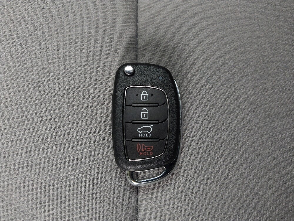 2018 Hyundai Tucson in Greensboro, NC 27407 - 18140143 32