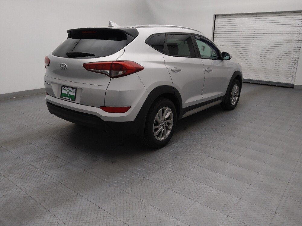 2018 Hyundai Tucson in Greensboro, NC 27407 - 18140143 9