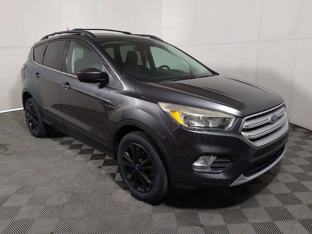2018 Ford Escape in Midlothian, IL 60445 - 18140149 11