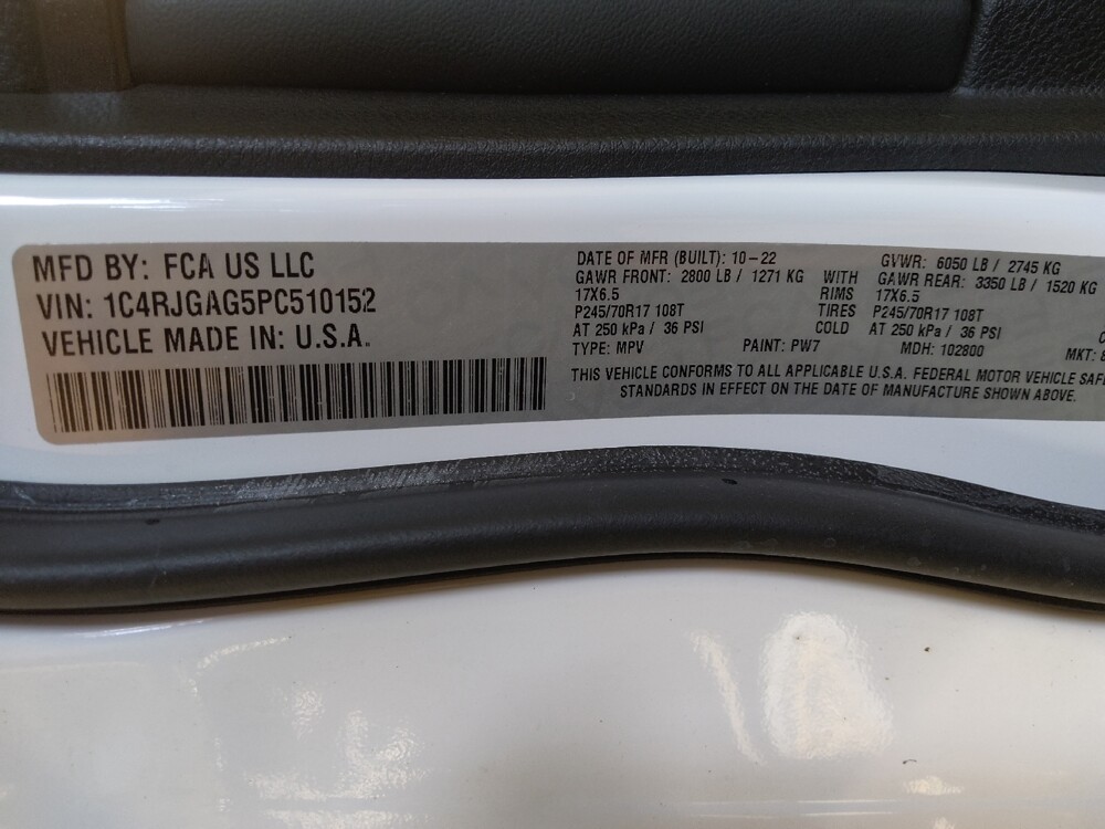 2023 Jeep Grand Cherokee in Knoxville, TN 37923 - 18140157 33