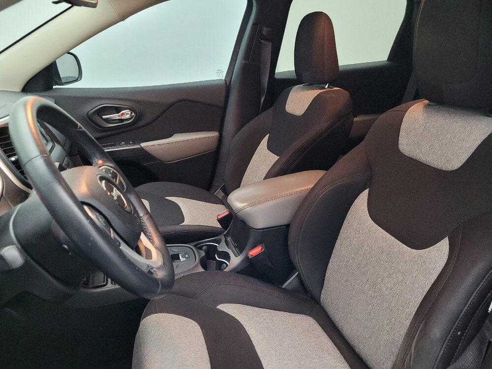 2014 Jeep Cherokee in Orlando, FL 32808 - 18140161 17