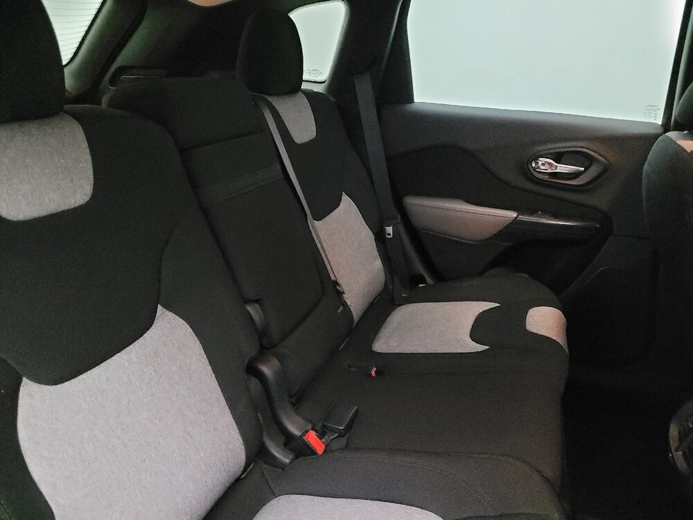 2014 Jeep Cherokee in Orlando, FL 32808 - 18140161 19