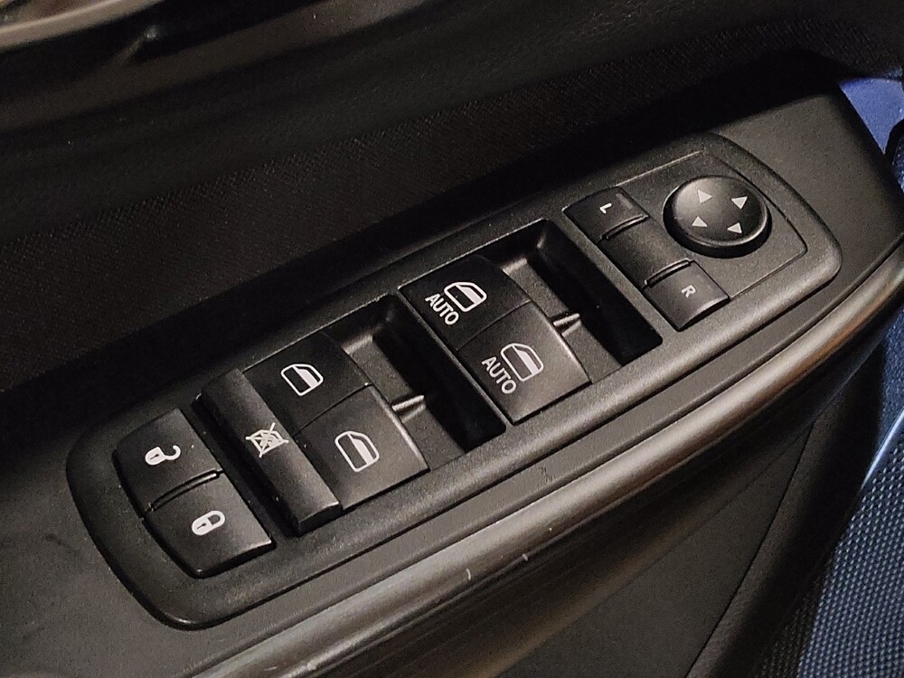 2014 Jeep Cherokee in Orlando, FL 32808 - 18140161 27