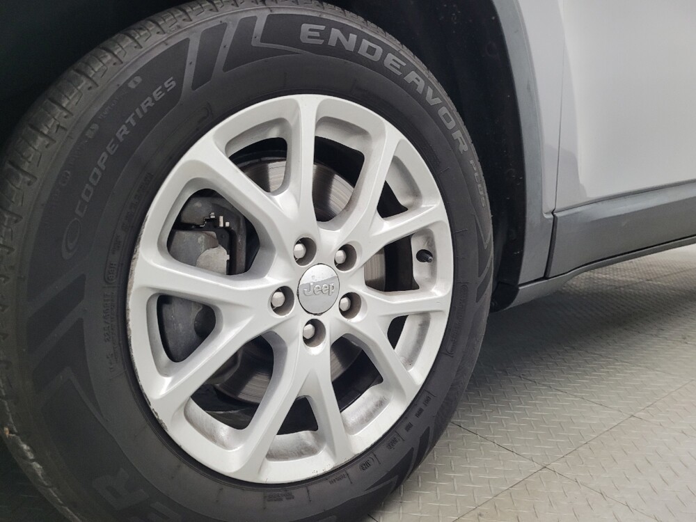 2014 Jeep Cherokee in Orlando, FL 32808 - 18140161 31