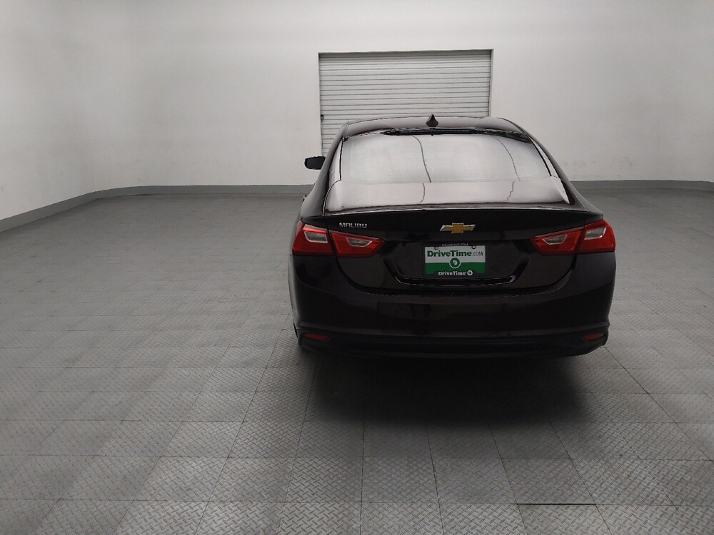 2020 Chevrolet Malibu in Plano, TX 75074 - 18140162 6