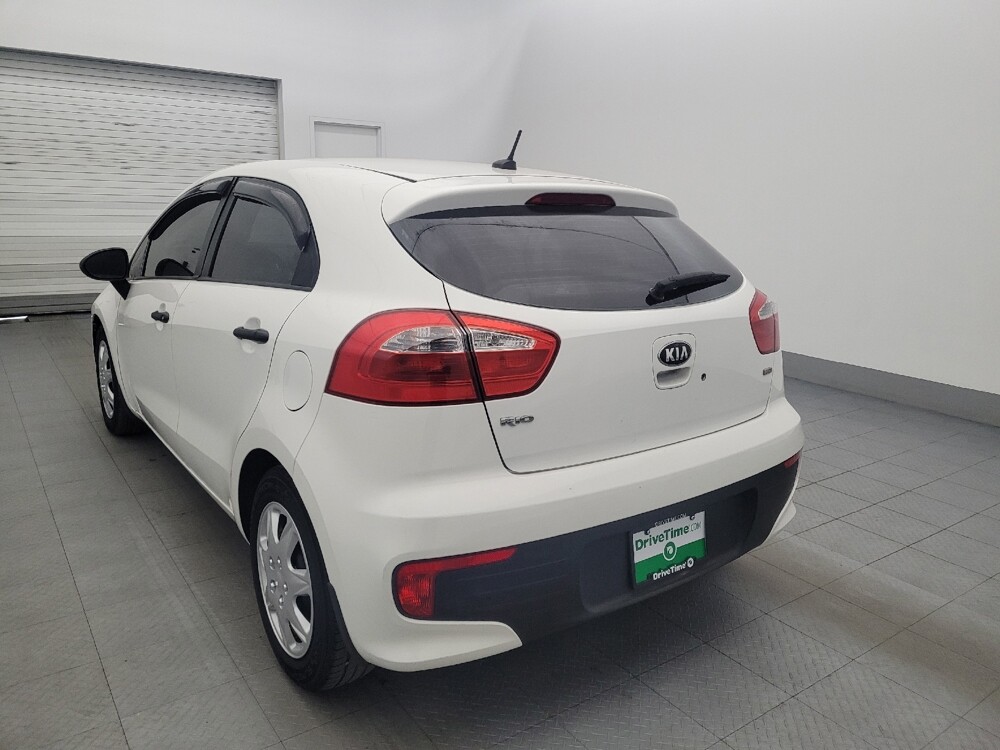 2016 Kia Rio in Clearwater, FL 33764 - 18140167 5