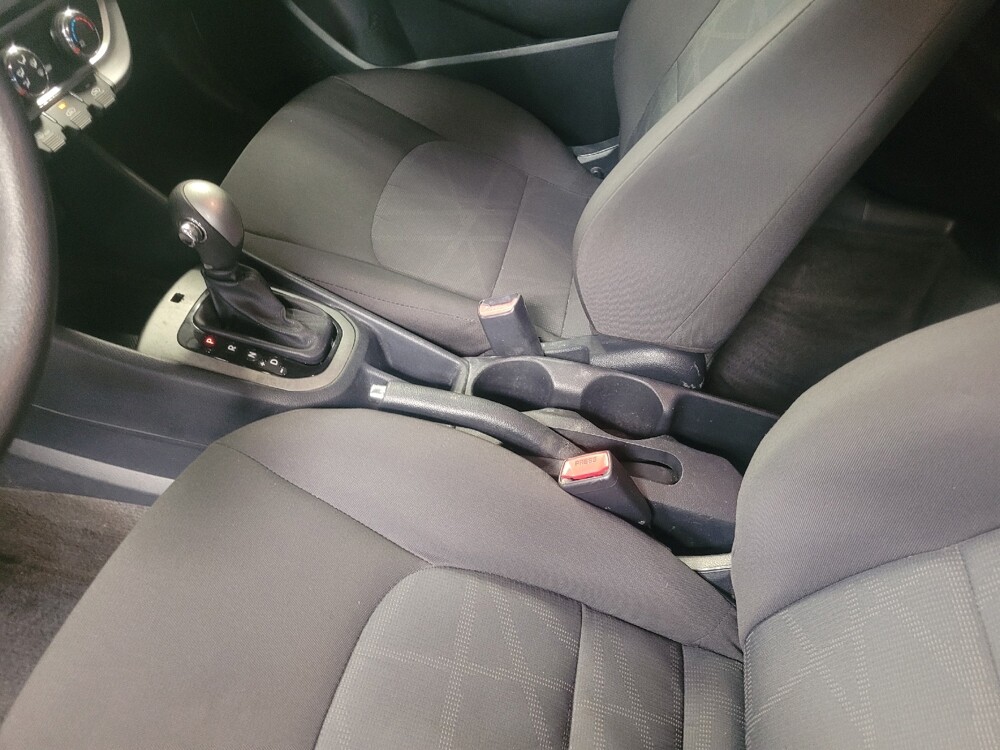 2016 Kia Rio in Clearwater, FL 33764 - 18140167 26