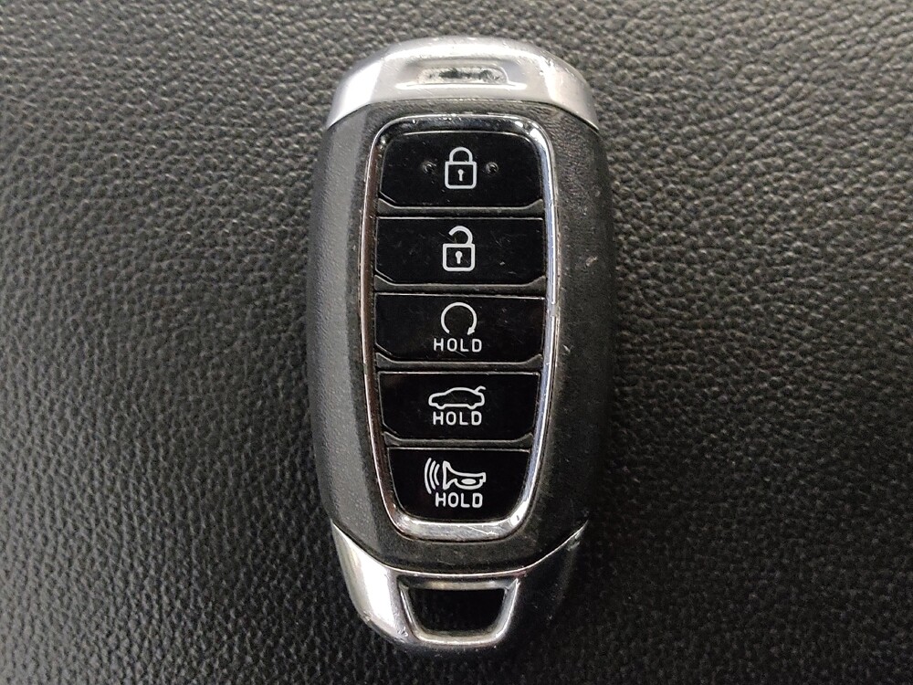 2023 Hyundai Elantra in Houston, TX 77034 - 18140174 32