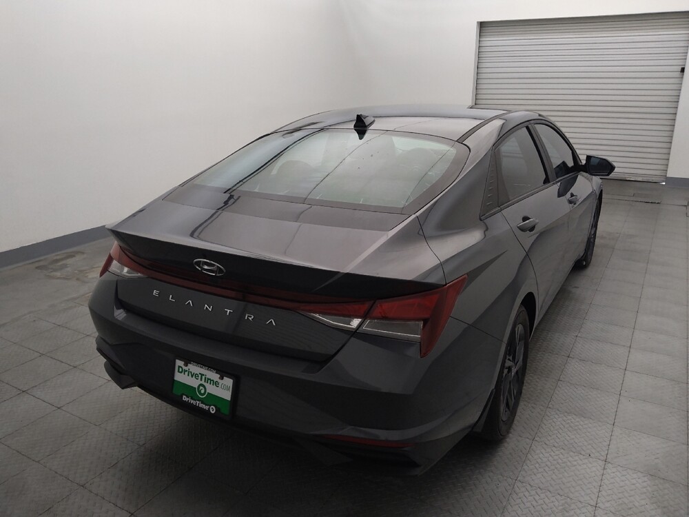 2023 Hyundai Elantra in Houston, TX 77034 - 18140174 7