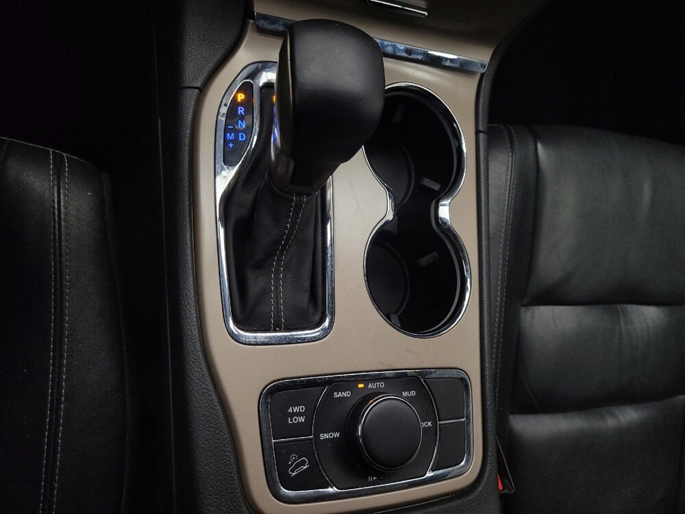 2016 Jeep Grand Cherokee in Las Vegas, NV 89104 - 18140179 26