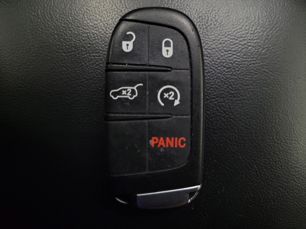 2016 Jeep Grand Cherokee in Las Vegas, NV 89104 - 18140179 32