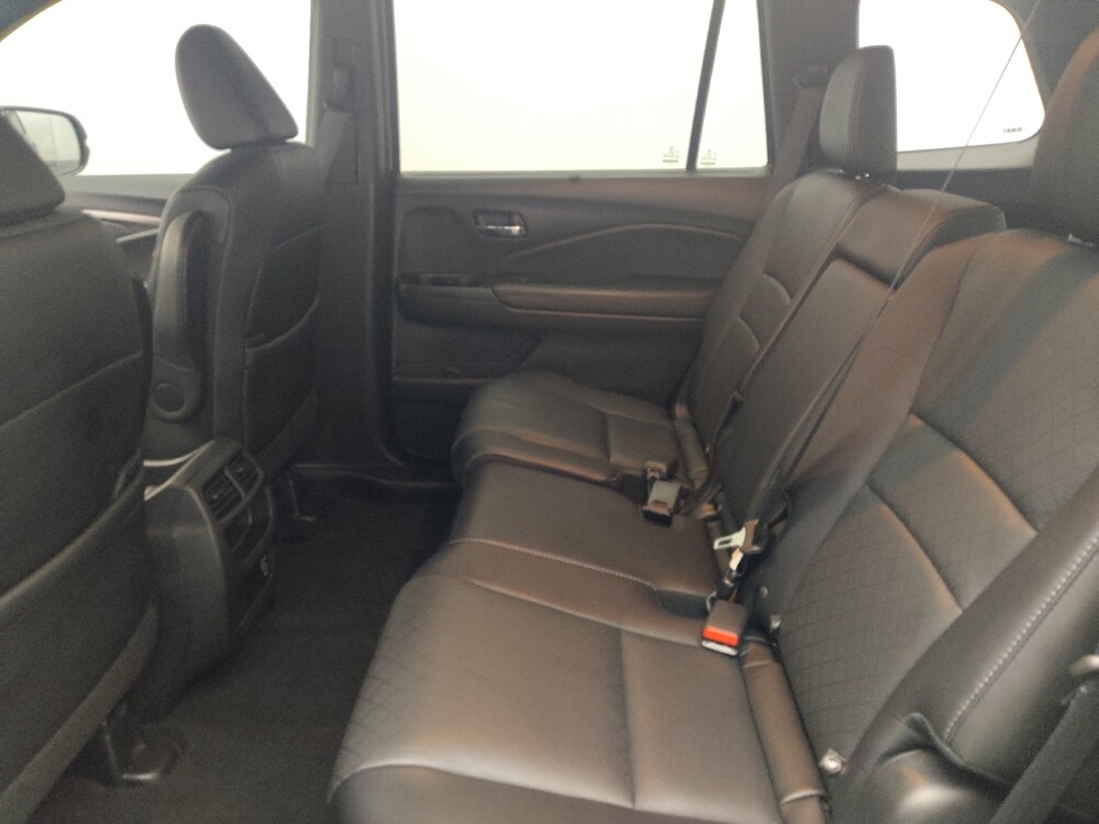 2021 Honda Passport in Orlando, FL 32808 - 18140183 18