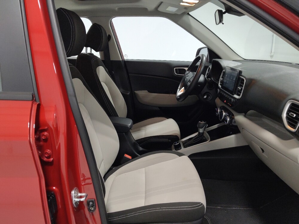 2023 Hyundai Venue in Columbus, OH 43231 - 18140187 21