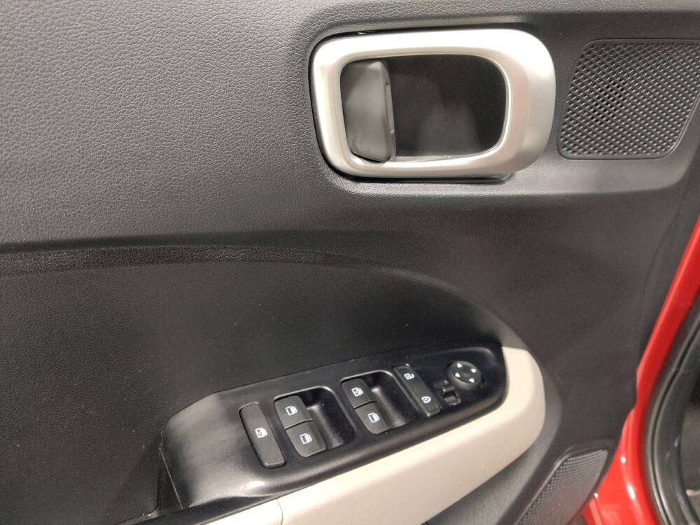 2023 Hyundai Venue in Columbus, OH 43231 - 18140187 27