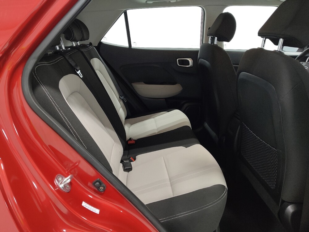 2023 Hyundai Venue in Columbus, OH 43231 - 18140187 19
