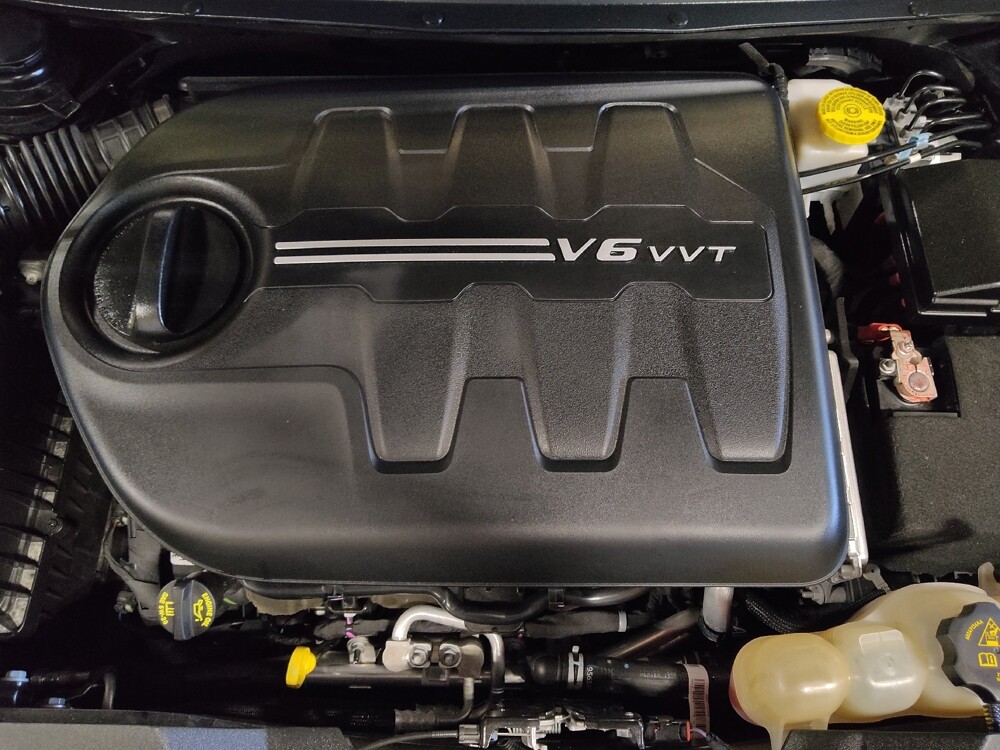 2022 Jeep Cherokee in Orlando, FL 32808 - 18140188 30