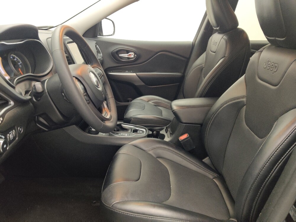 2022 Jeep Cherokee in Orlando, FL 32808 - 18140188 17