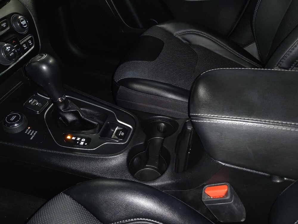 2022 Jeep Cherokee in Orlando, FL 32808 - 18140188 26