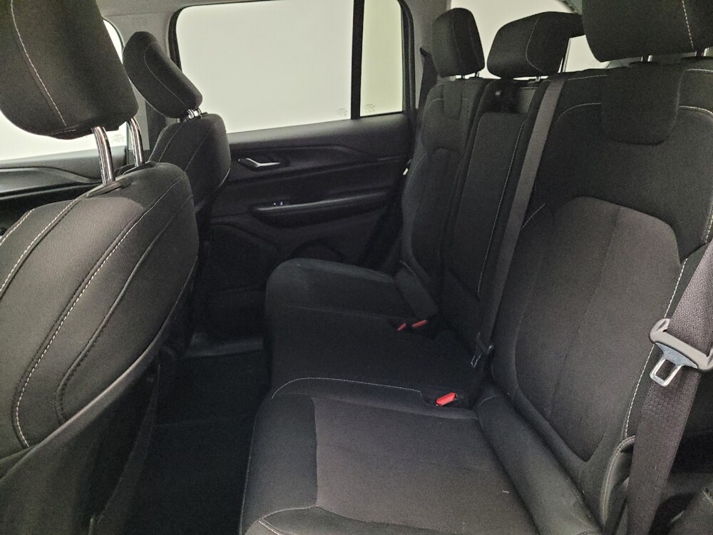 2024 Jeep Grand Cherokee in Riverside, CA 92504 - 18140190 18
