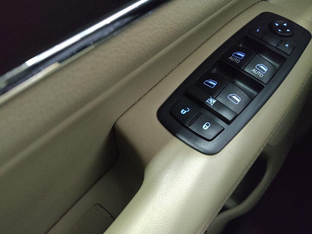 2018 Jeep Grand Cherokee in Macon, GA 31210 - 18140192 27