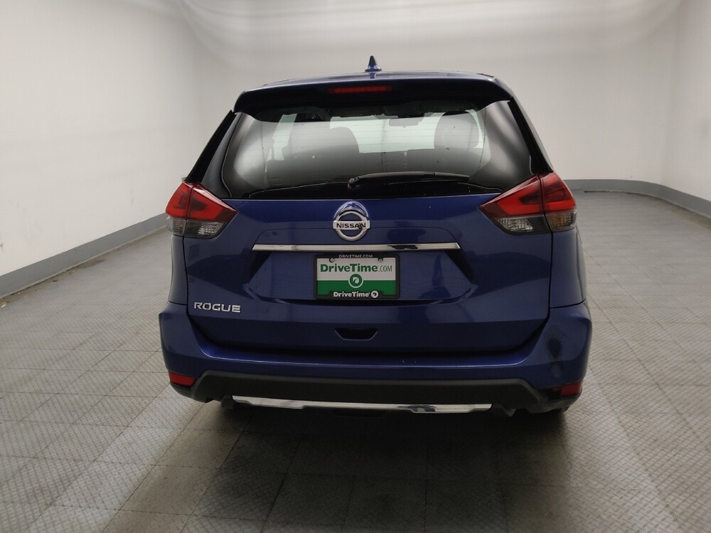 2019 Nissan Rogue in Lombard, IL 60148 - 18140195 7